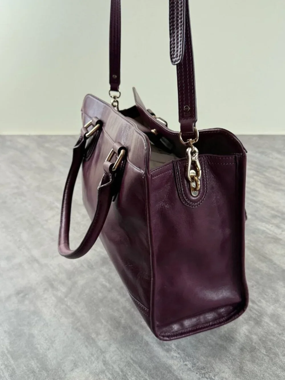 Cole Haan this cole